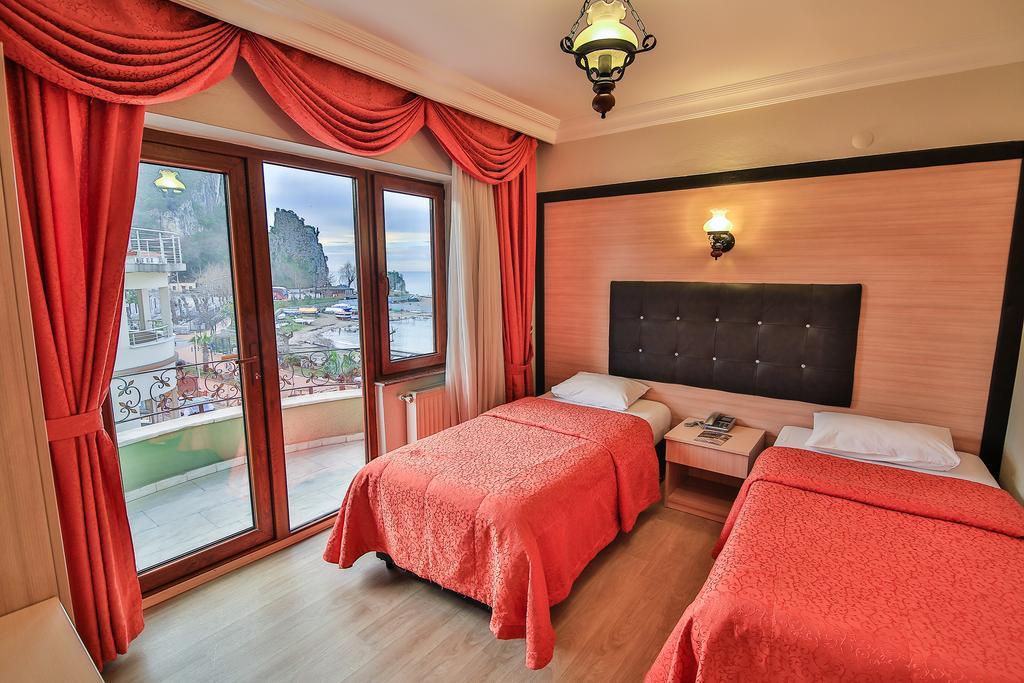 Isikaltin Otel Amasra Zimmer foto